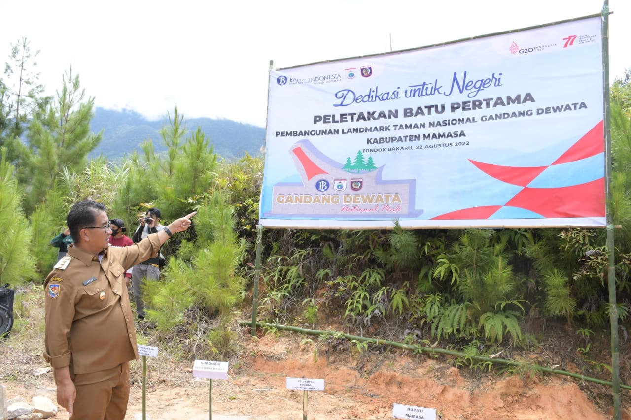 Pj Gubernur Sulbar Minta Pengelolaan Gunung Ganda Dewata Berbasis