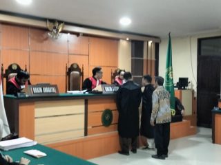 Sidang Tindak Pidana Pilkada Jerat Kades Sugihwaras di Polman, Terdakwa Ajukan Eksepsi