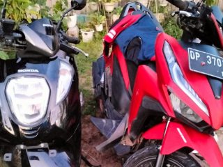 Sepeda Motor Dikendarai Pria Bonceng Istri-Anak Kecelakaan di Polman, 1 Tewas