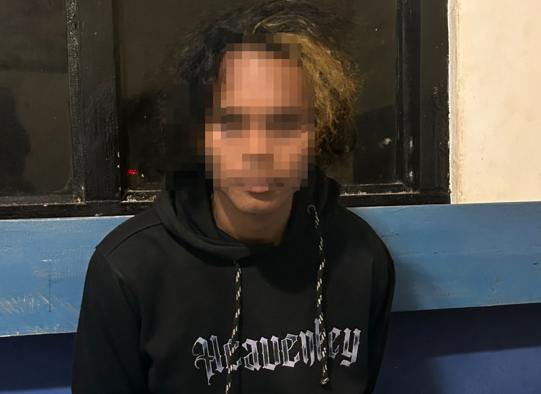 Petani di Polman Serang Remaja Pakai Samurai, Pelaku Diamankan