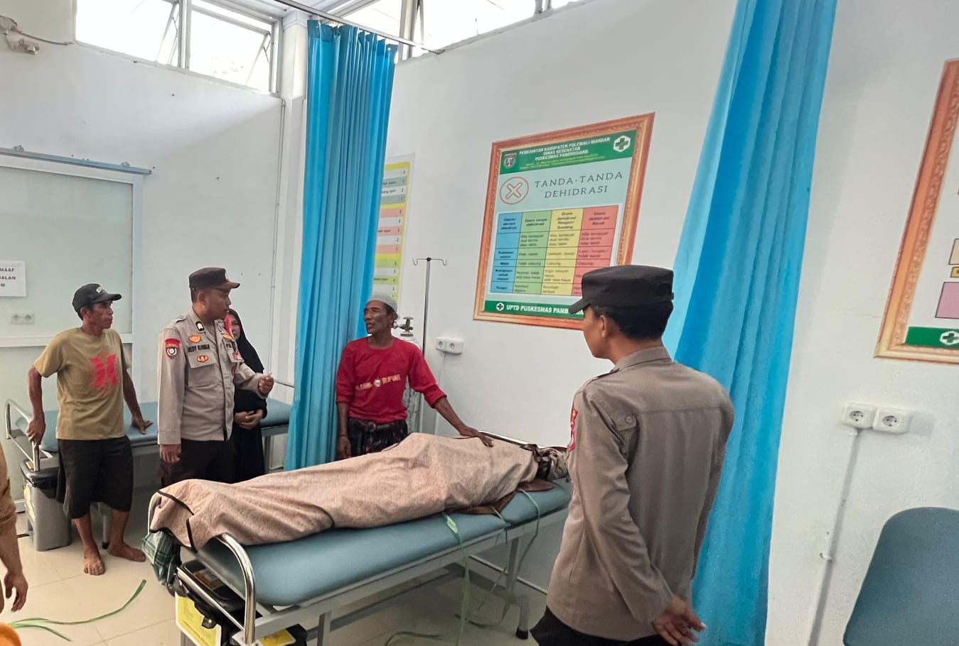 Nelayan Polman Tewas usai Kena Pecahan Katrol Lalu Jatuh ke Laut Nelayan Polman Tewas usai Kena Pecahan Katrol Lalu Jatuh ke Laut