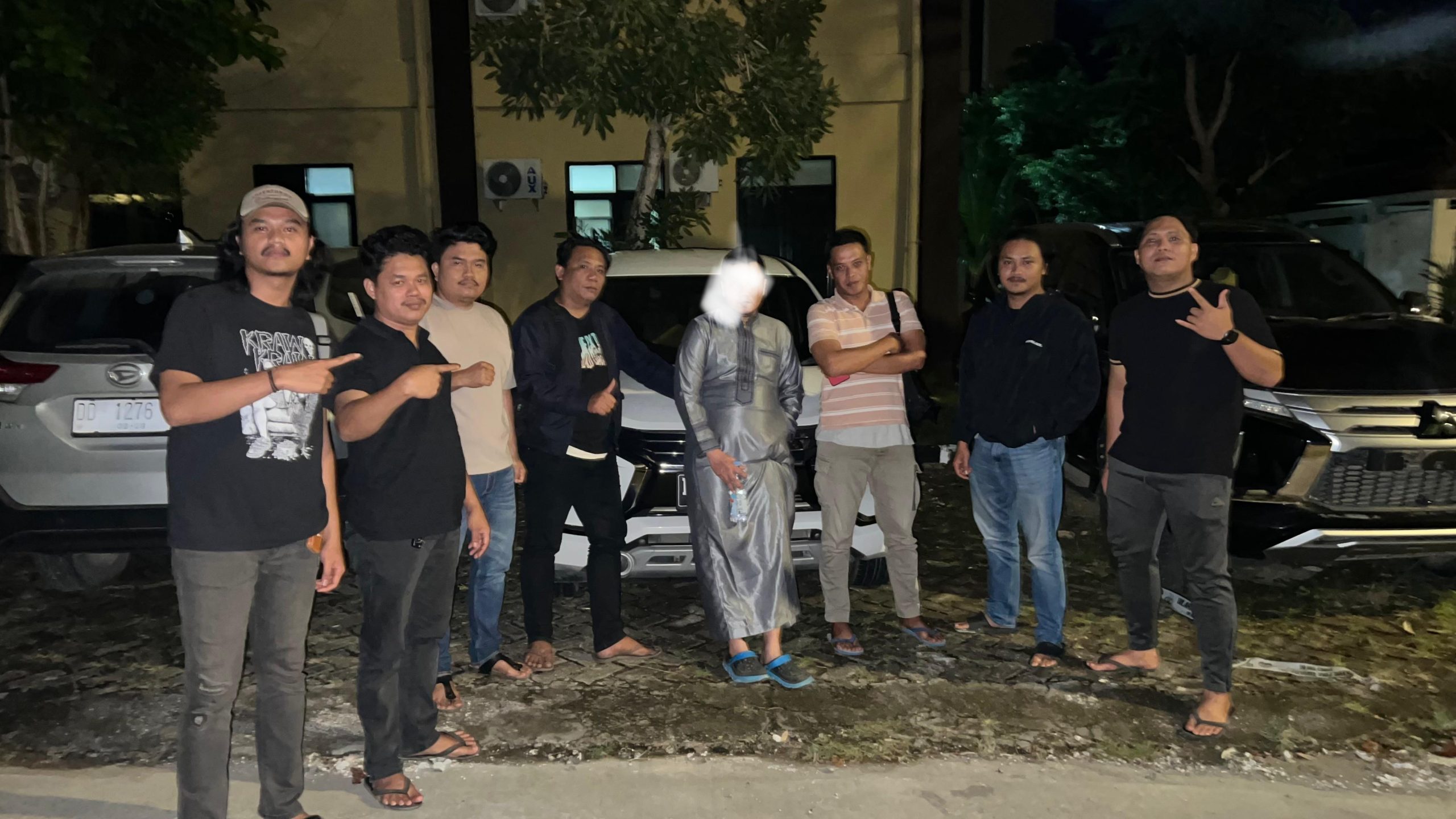 Eks Pinca Bank Diduga Terlibat Perampokan DD Rp 388 Juta di Mamuju Dibekuk di Wonomulyo Eks Pinca Bank Diduga Terlibat Perampokan DD Rp 388 Juta di Mamuju Dibekuk di Wonomulyo