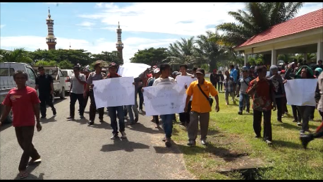 Tolak Permendagri Nomor 60 Tahun 2018, Ribuan Warga Pasangkayu Ancam Tidak Memilih 080119-Tolak Batas1