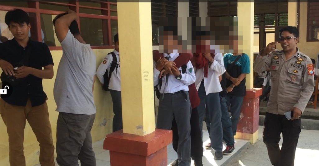 Dipicu Ketersinggungan, Pelajar SMKN Labuang dan SMKN Campalagian Adu Jotos 051119-Pelajar
