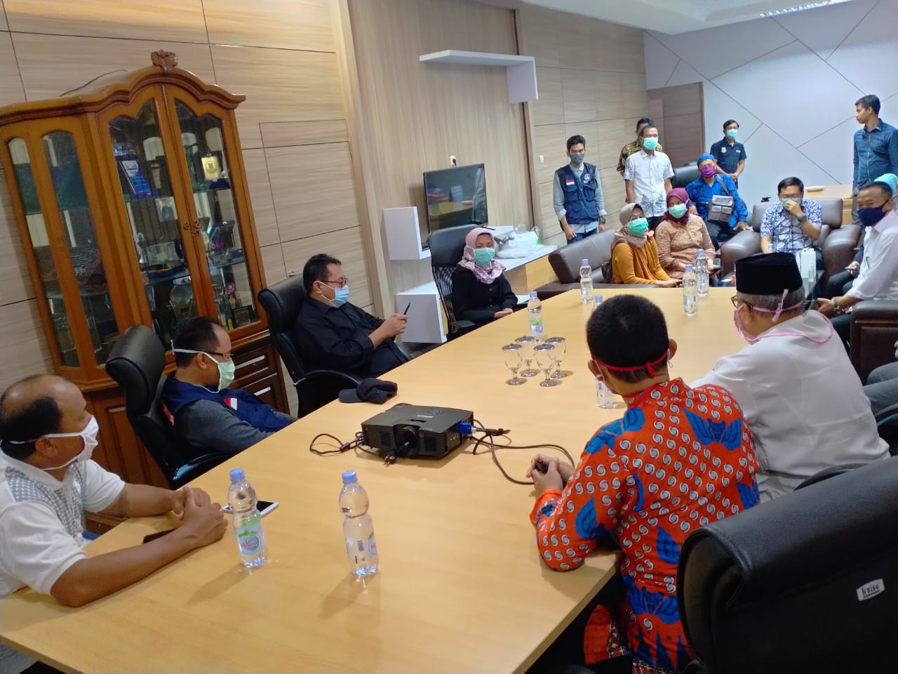 090420-Rapat SMSI