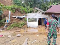 Banjir dan Longsor di Messawa sebabkan Rumah Rusak serta Warung Hanyut