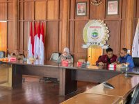Ketua DPRD Sulbar Suraedah Suhardi Pimpin Rapat Bamus