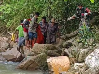 1 Korban Terseret Arus Sungai di Mamasa Ditemukan Tewas, Pencarian 1 Korban Tersisa Dilanjut Besok