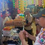 Satpol PP Pemprov Sulbar Awasi Peredaran Rokok Ilegal di Polman 250725-Awasi Rokok