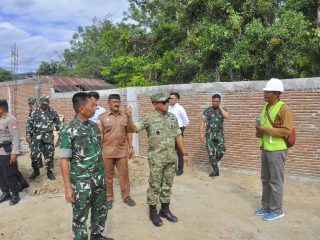 Irdam XXIII/Palaka Wira Tinjau Pembangunan KDKMP di Polman, Harap Proses Berjalan Lancar