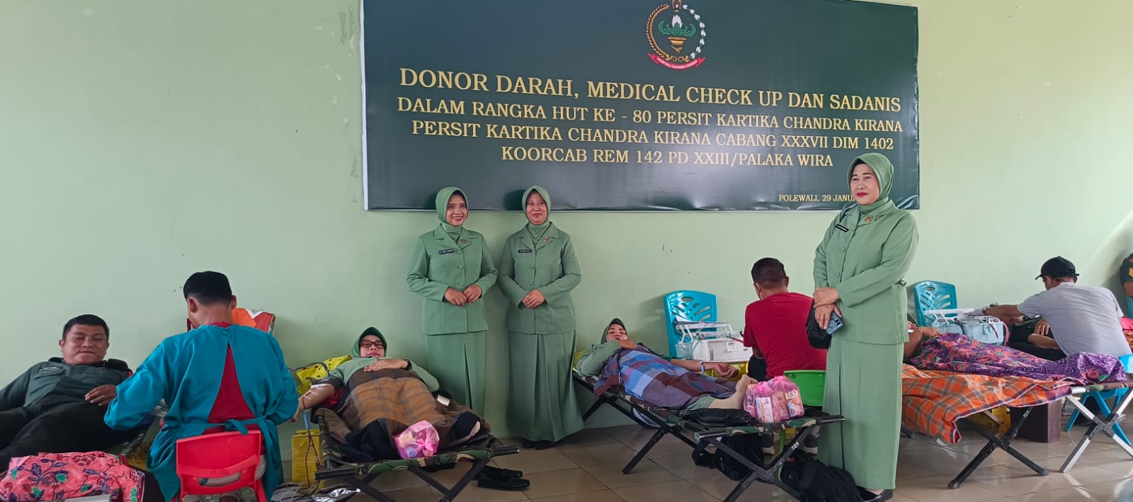 Persit KCK Cabang XXXVII Dim Polman Gelar Baksos Donor Darah