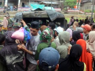 Warga Bulo Polman Antusias Ikut Penutupan TMMD ke-127, Bisa Periksa Kesehatan – Dapat Bapok