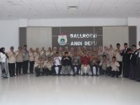 Gubernur Sulbar Lepas 27 Petugas Haji 2026