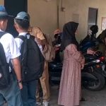 Saling Lapor Kasus Pengeroyokan 2 Satpam oleh Sejumlah Siswa SMK di Polman 190526-Saling Lapor